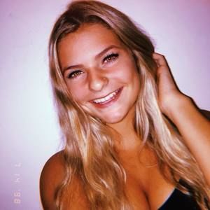 Meet your Posher, Cierra